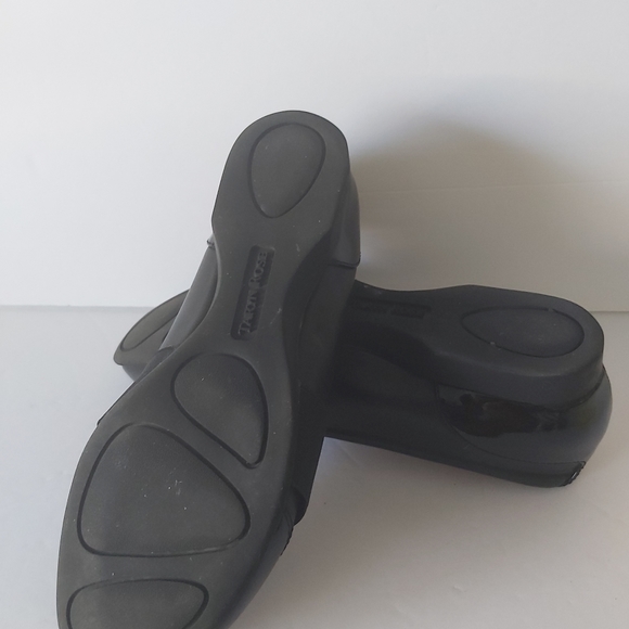 TARYN ROSE Shoes Size 7M - Picture 4 of 6